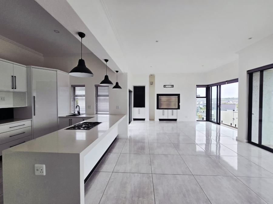 4 Bedroom Property for Sale in Kingswood Golf Estate Western Cape